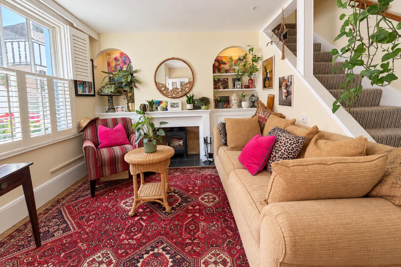 2 bed property in All Saints Street, Old Town, Hastings
